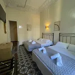 Balmes Centro Penzion 2*