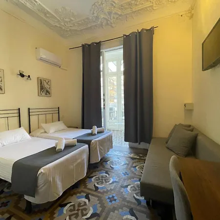 Πανσιόν Balmes Centro
