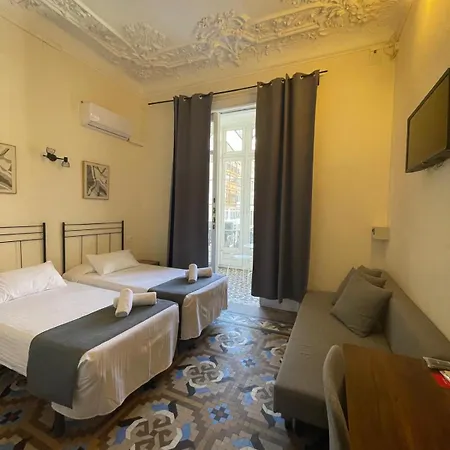 Balmes Centro Гостевой дом Барселона