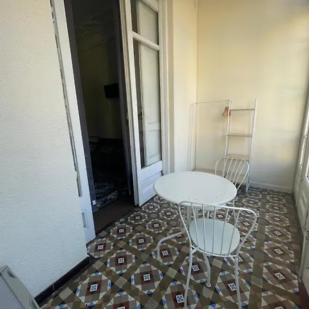 Balmes Centro Гостевой дом 2*