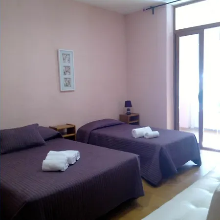 Pensión Balmes Centro 2*