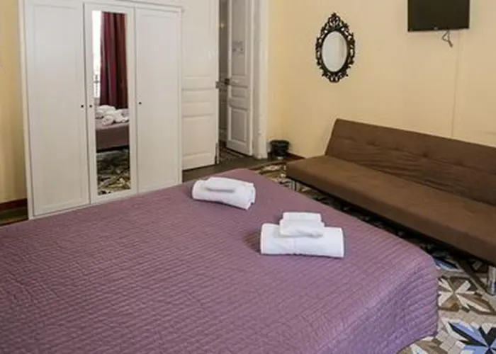 巴尔姆斯中央旅馆 招待所 2*