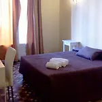 巴尔姆斯中央旅馆 2*