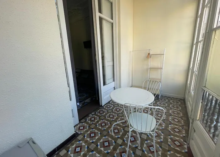 Balmes Centro Gæstehus 2*